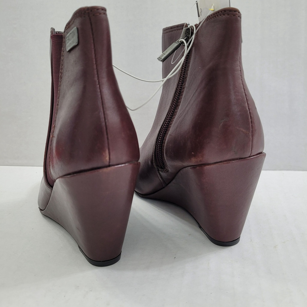 NWOB Women's Reaction Kenneth Cole Marcy Brown Genuine Leather Wedge Booties 5 - Picture 4 of 10